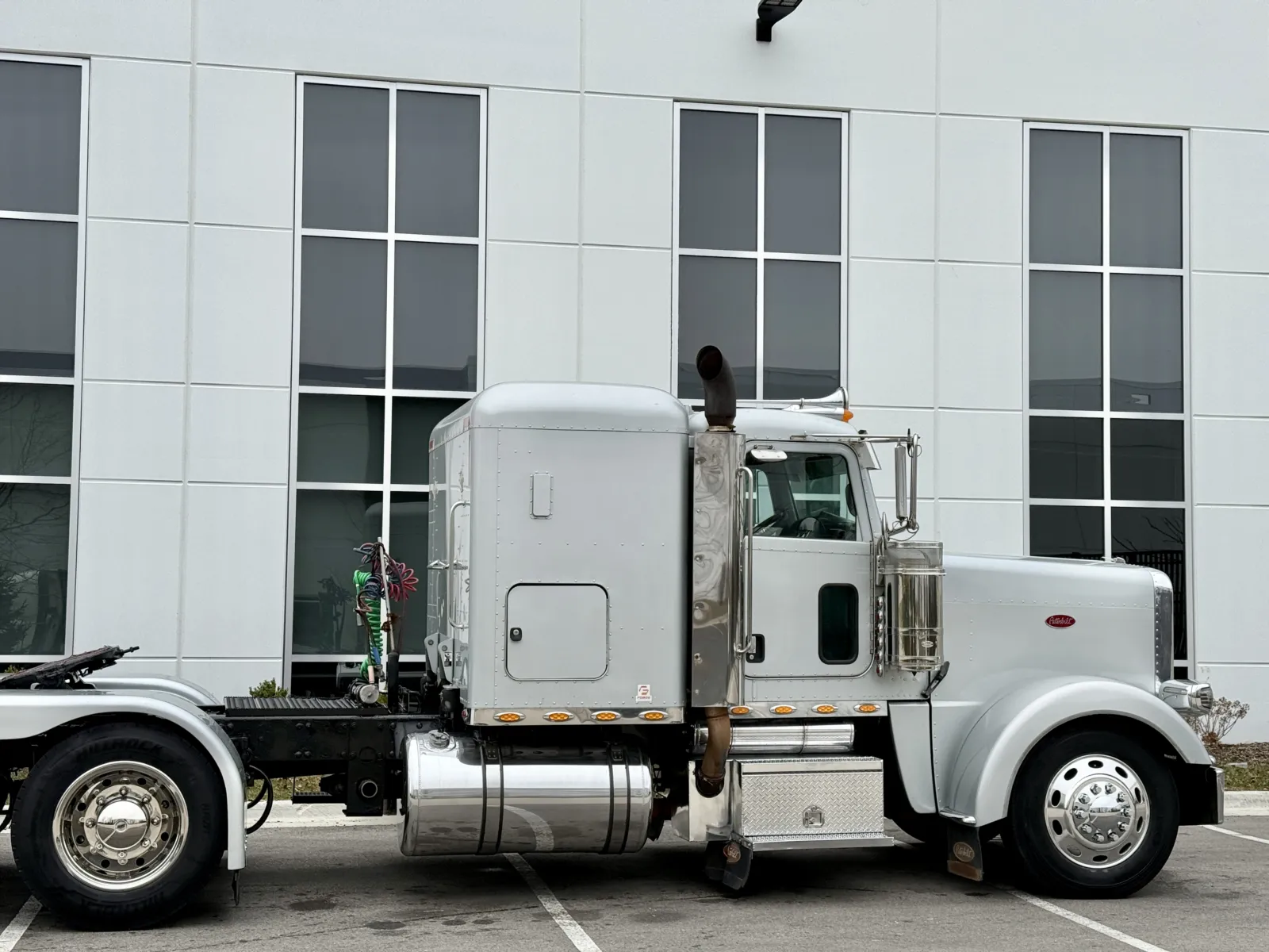 2008 Peterbilt - image 7