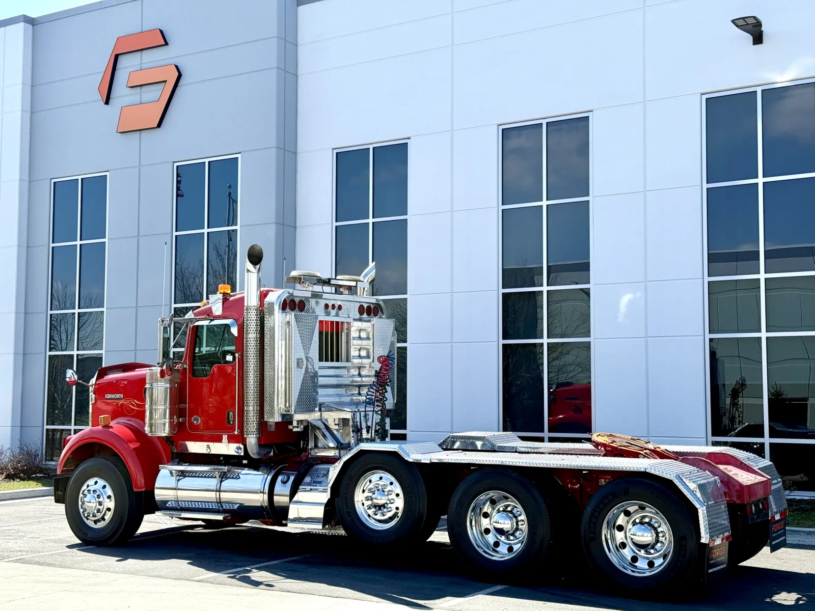 2016 Kenworth W900 - image 6