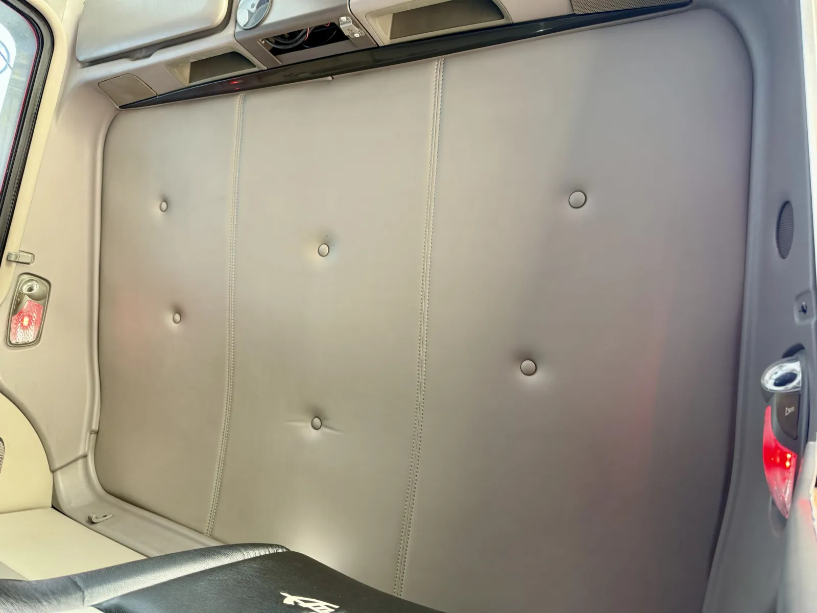 2016 Kenworth W900 - image 21