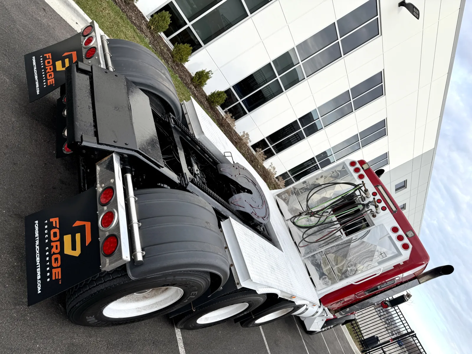 2014 Kenworth T800 - image 11