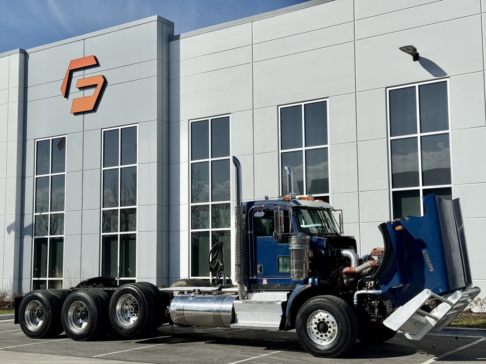 2012 Kenworth T800 - image 9