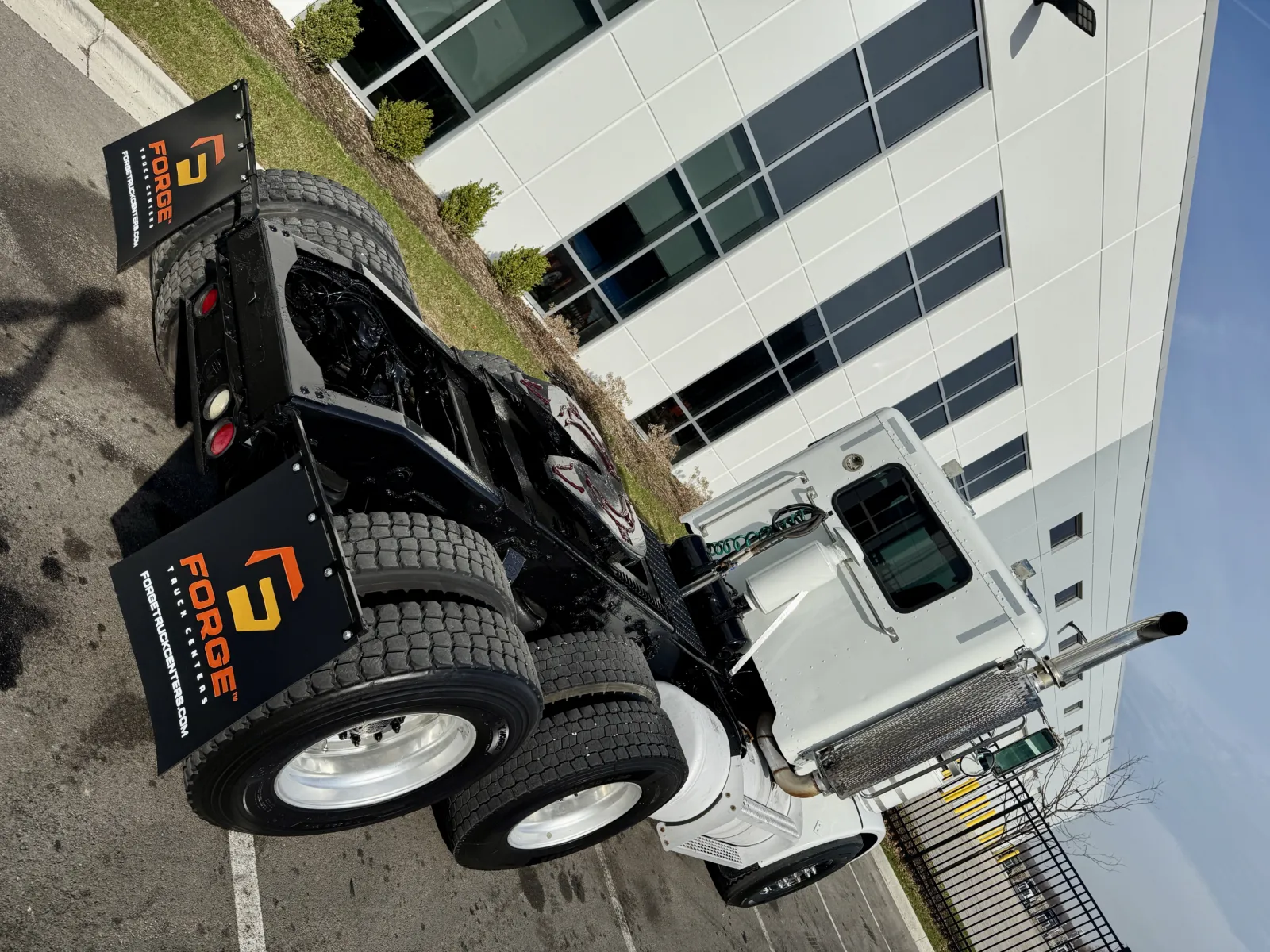 1994 Peterbilt - image 11