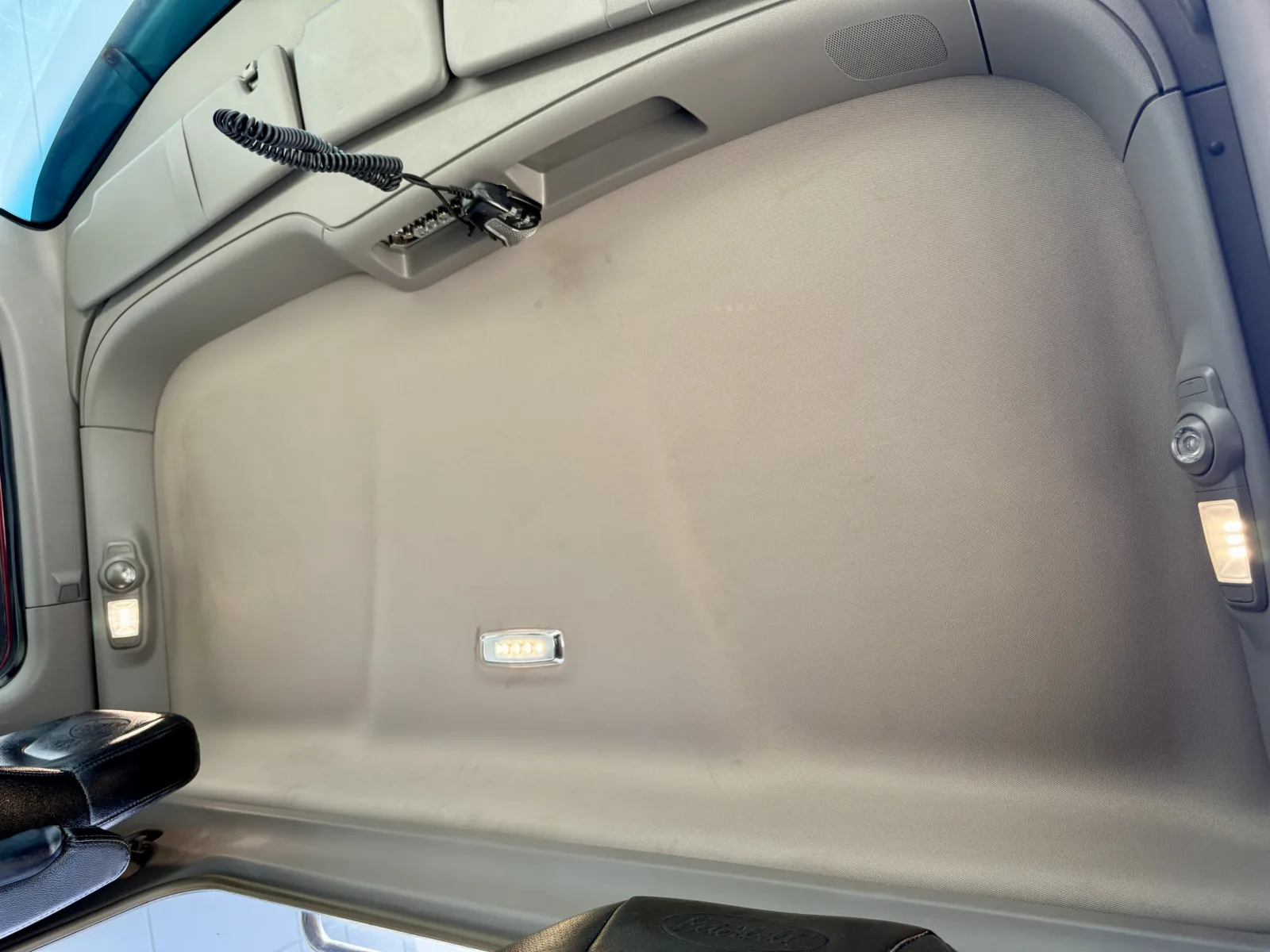 2020 Peterbilt 567 - image 21