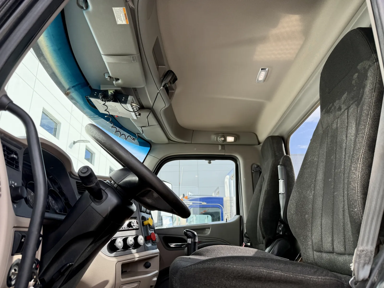 2020 Peterbilt 567 - image 14