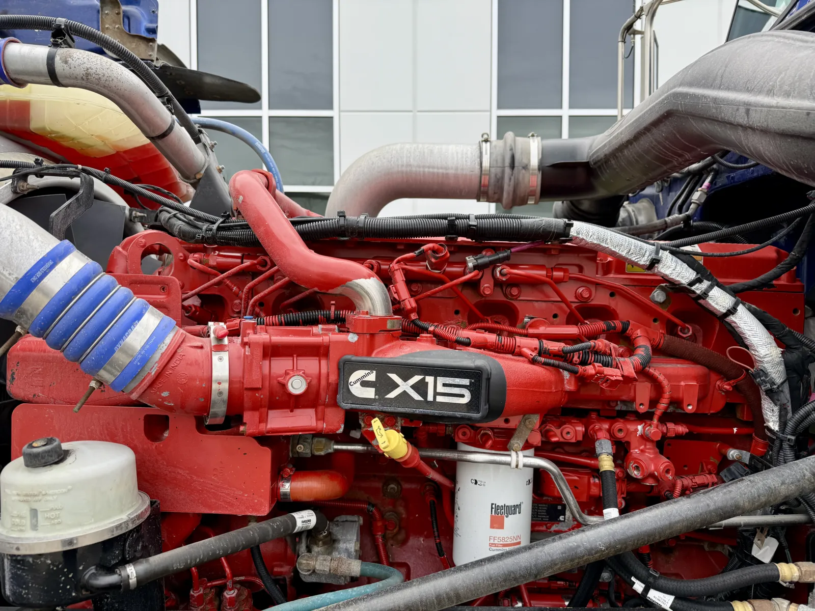 2022 Peterbilt 389 - image 12