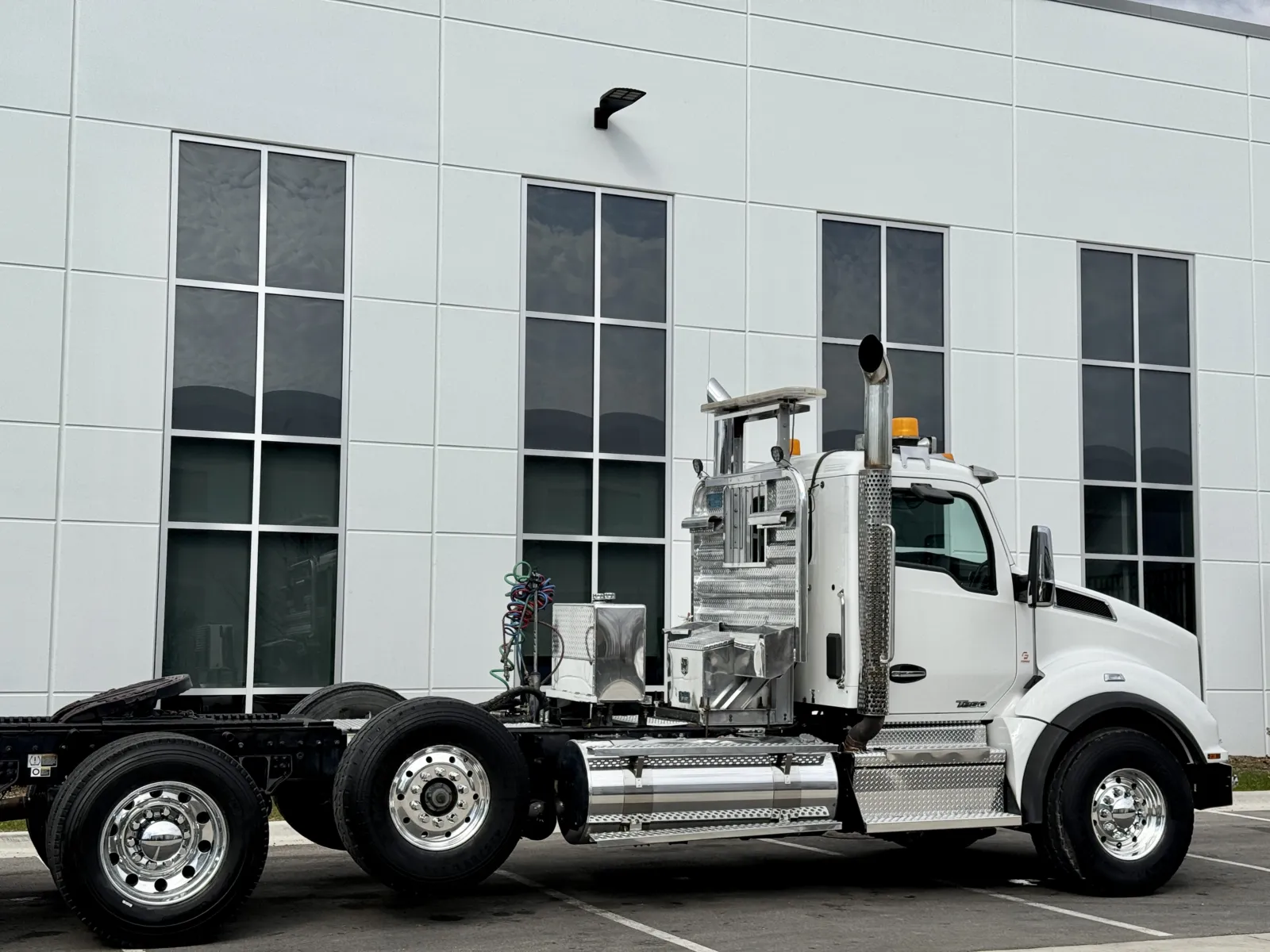 2019 Kenworth T880 - image 7