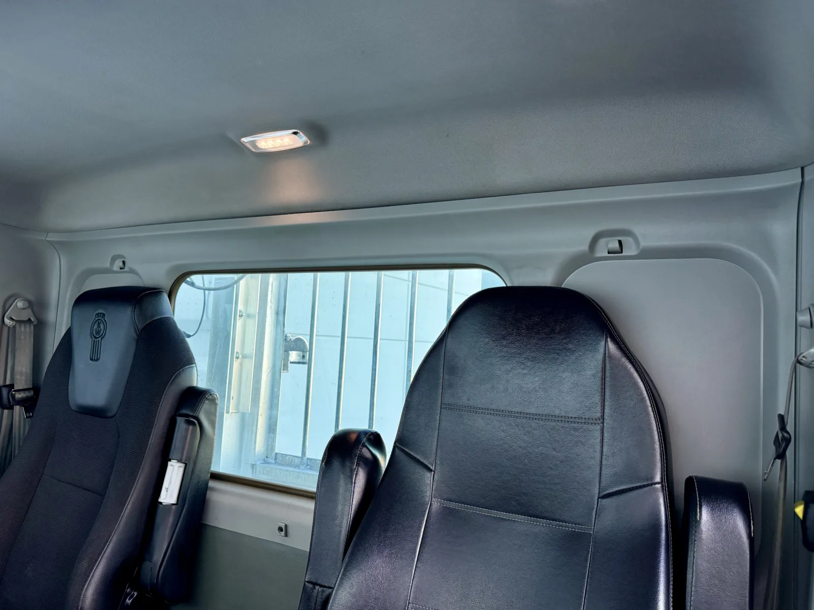 2019 Kenworth T880 - image 20