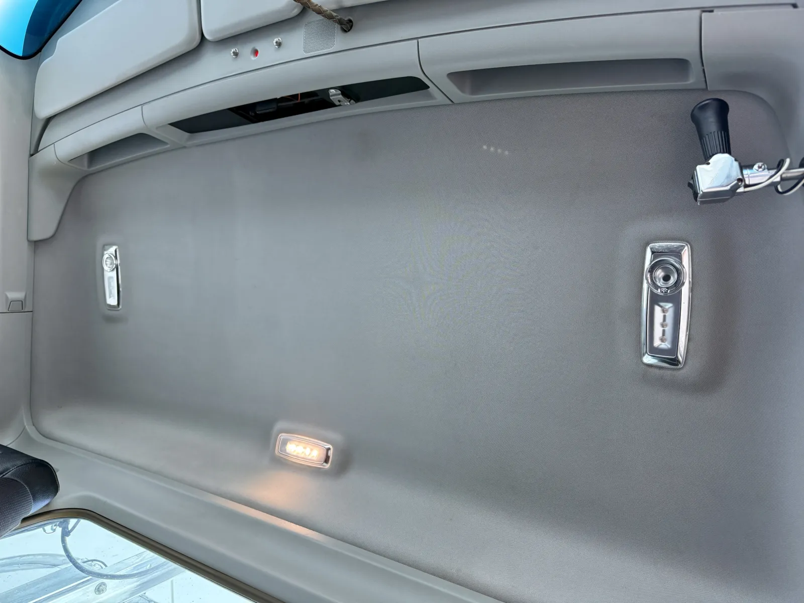 2019 Kenworth T880 - image 21