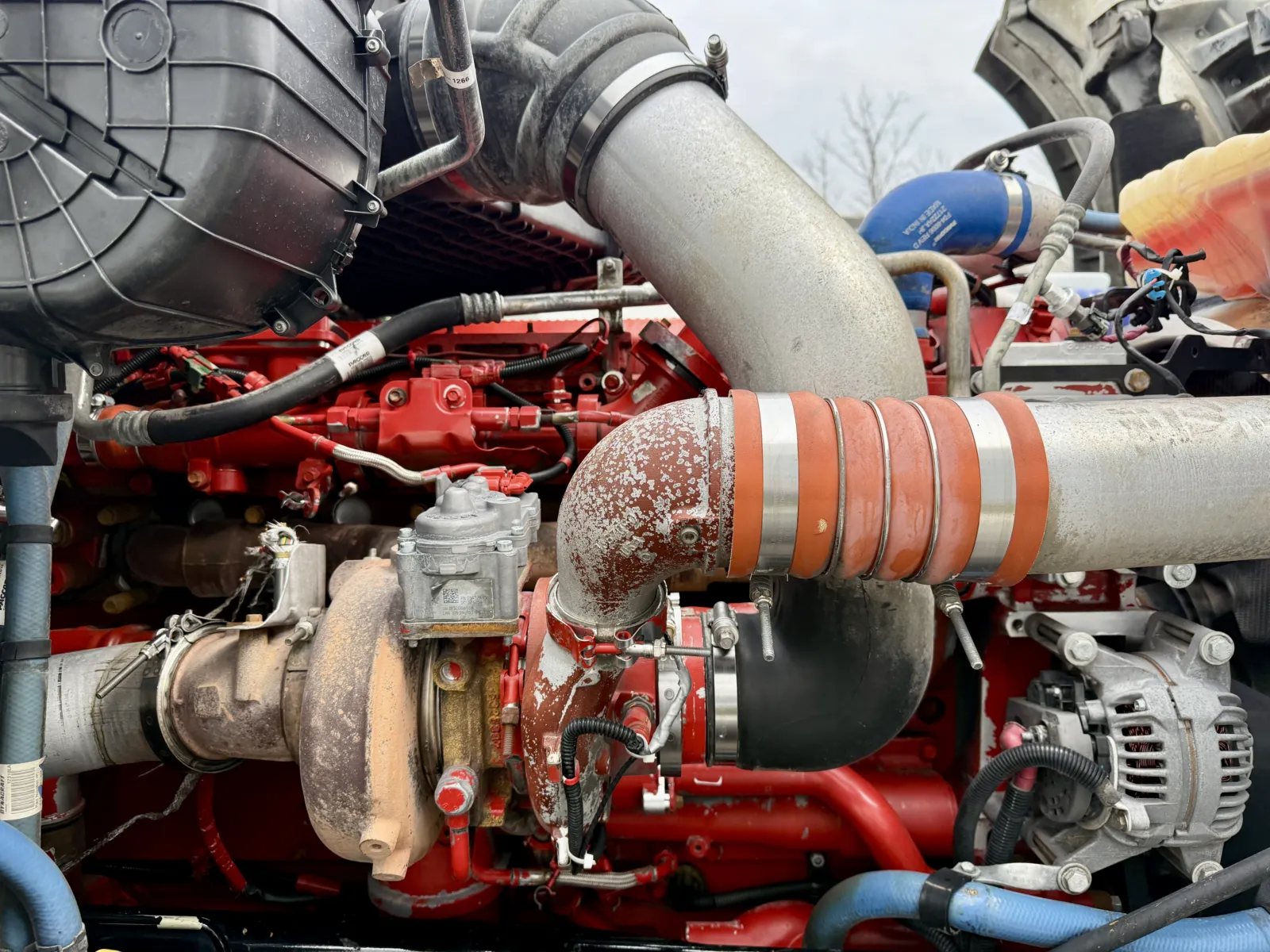 2019 Kenworth T880 - image 13