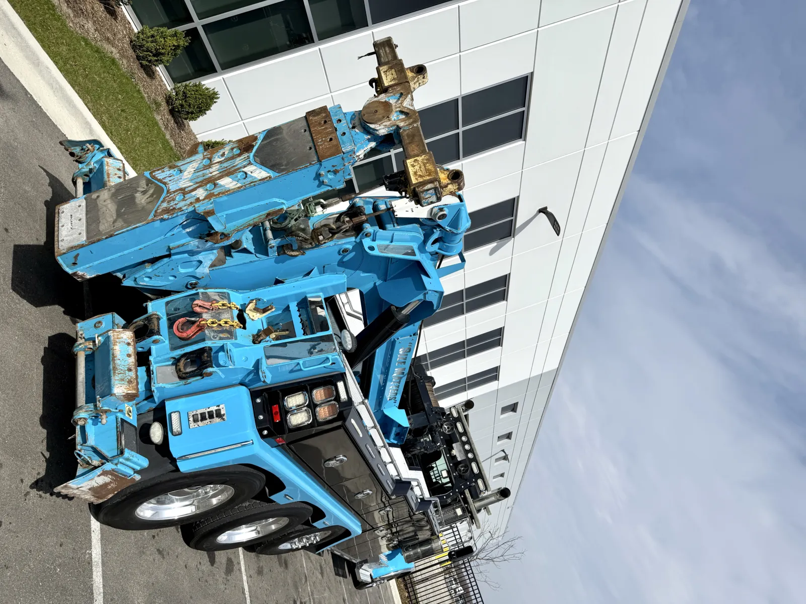 2018 Peterbilt 389 - image 13