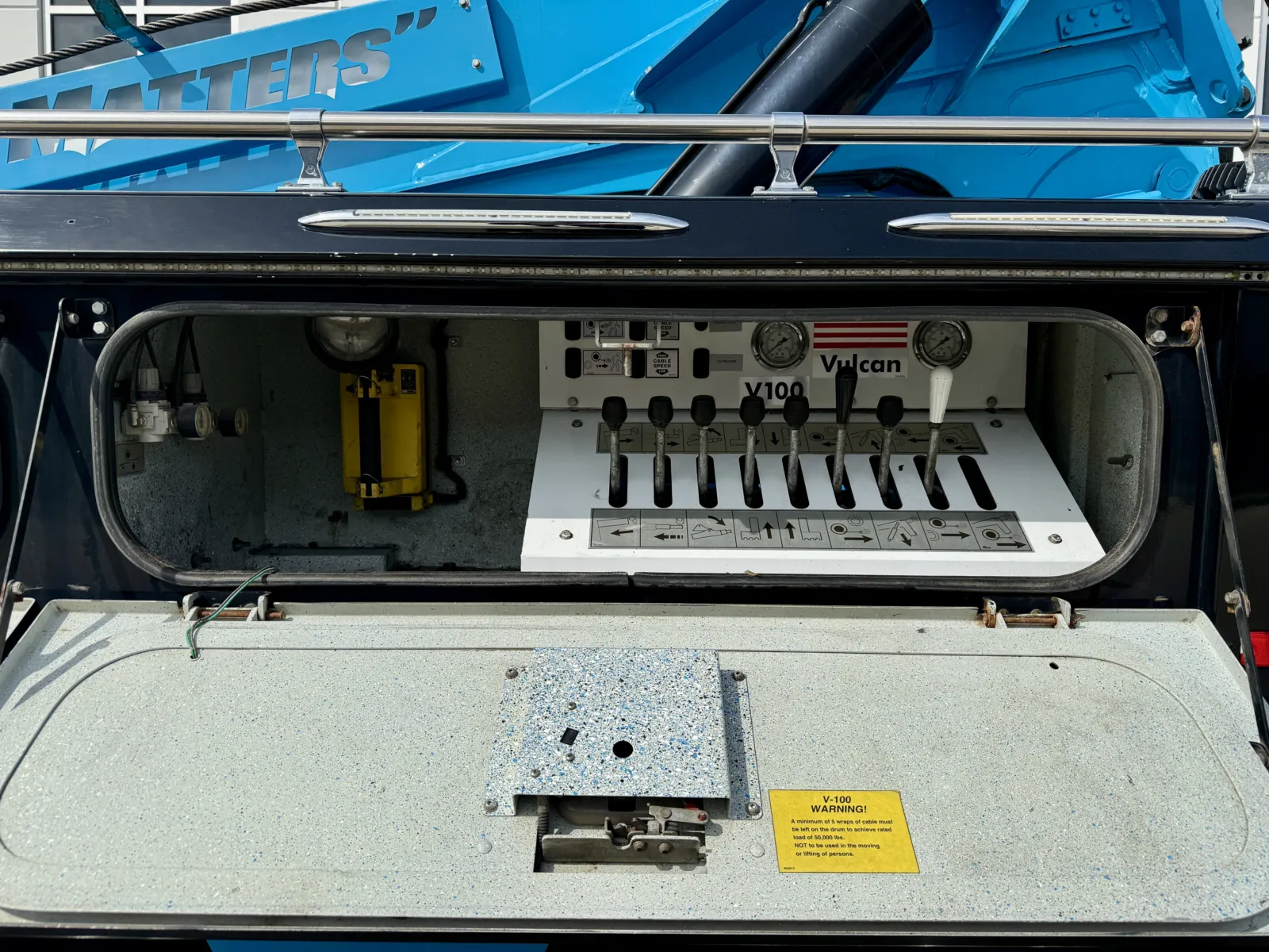 2018 Peterbilt 389 - image 19