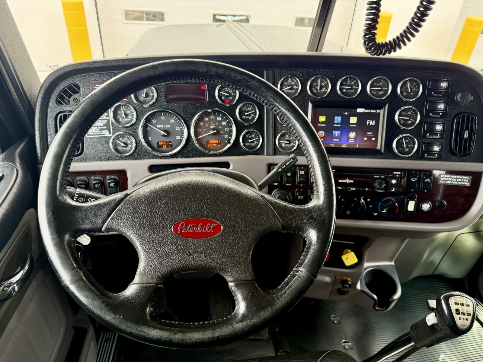 2018 Peterbilt 389 - image 30