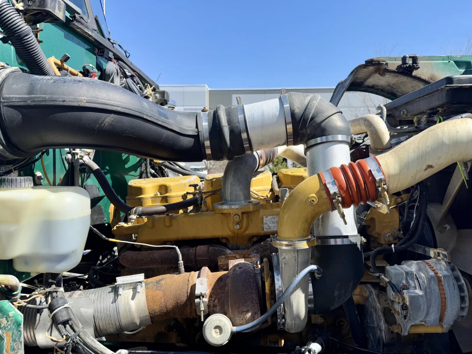 1998 Peterbilt - image 13