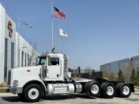 2015 PETERBILT 367 for sale in New Lenox, IL