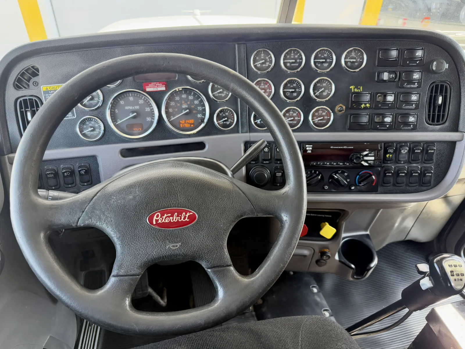 2015 Peterbilt - image 16