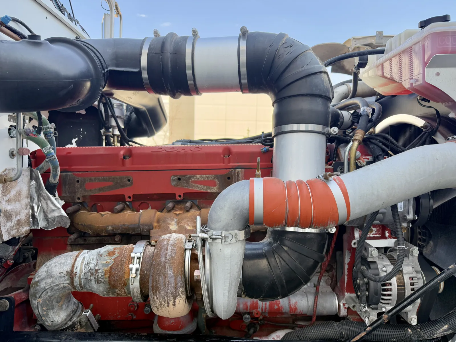 2009 Peterbilt - image 13