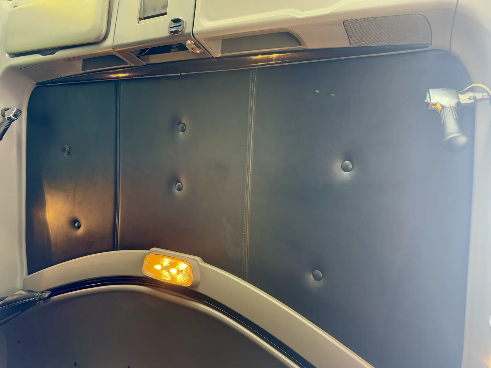 2021 Kenworth W900 - image 21