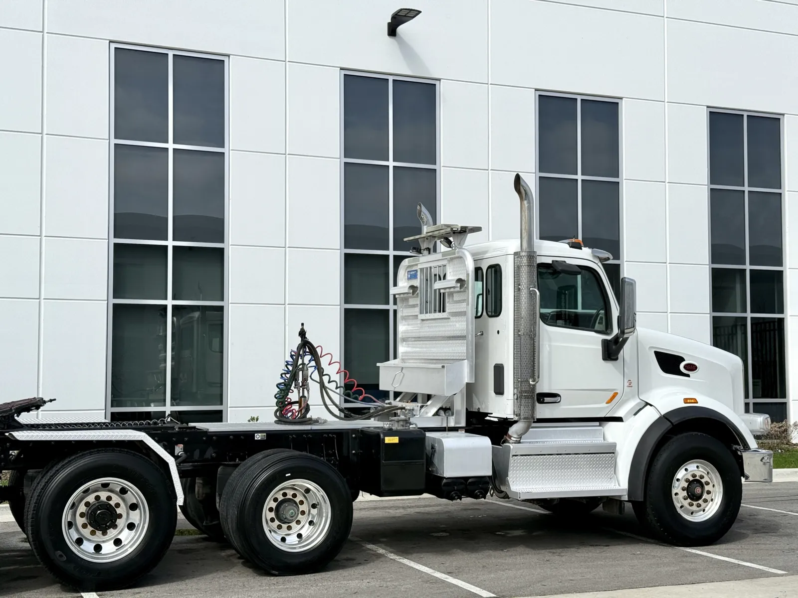 2020 Peterbilt 567 - image 7