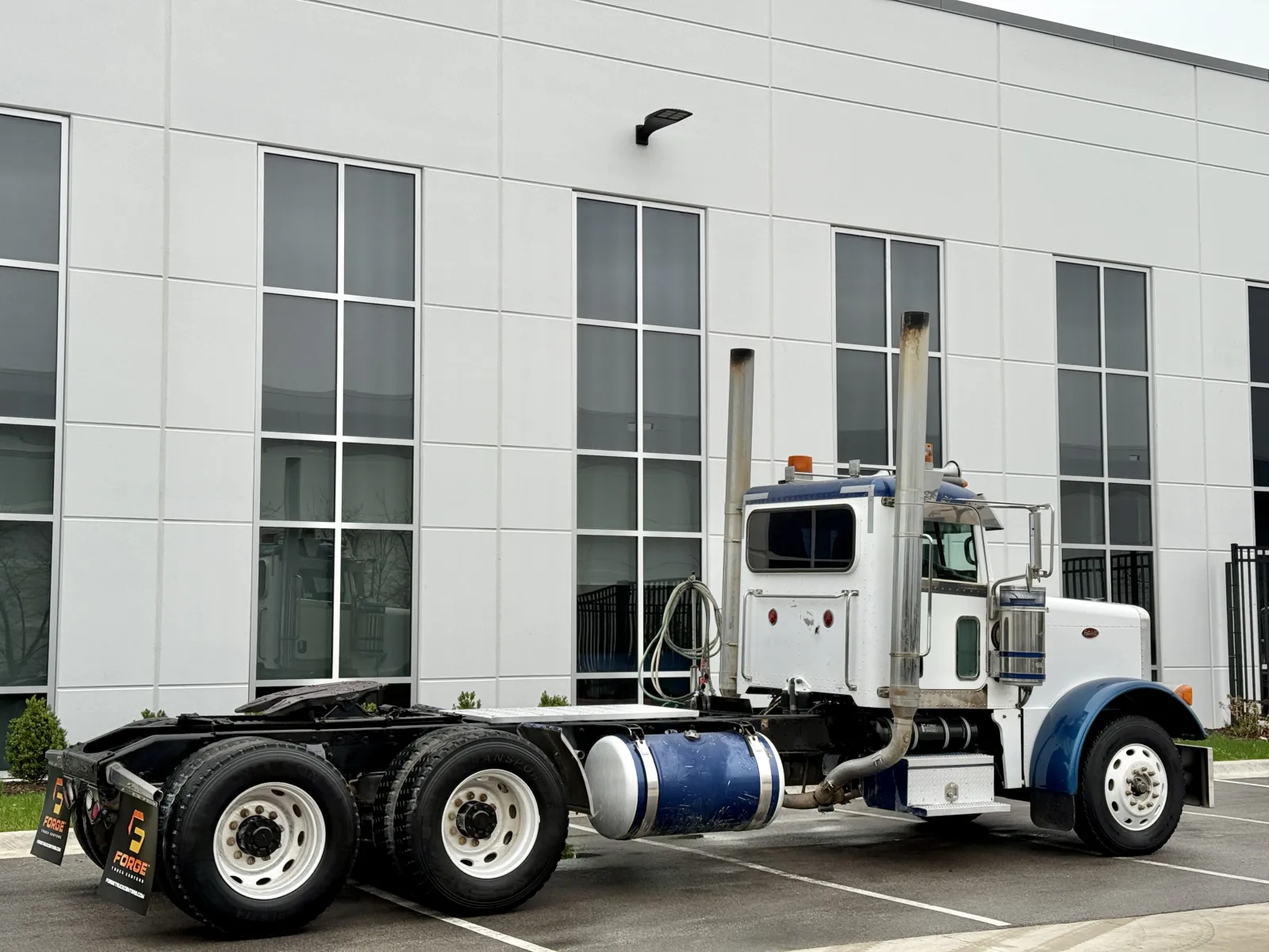 2007 Peterbilt - image 5