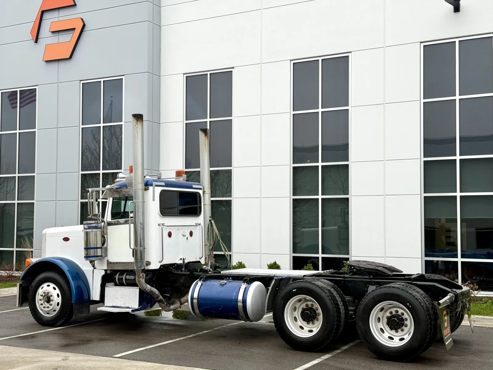 2007 Peterbilt - image 6