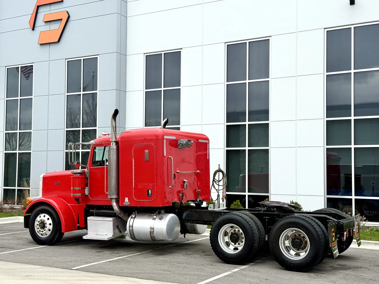 2007 Peterbilt - image 6