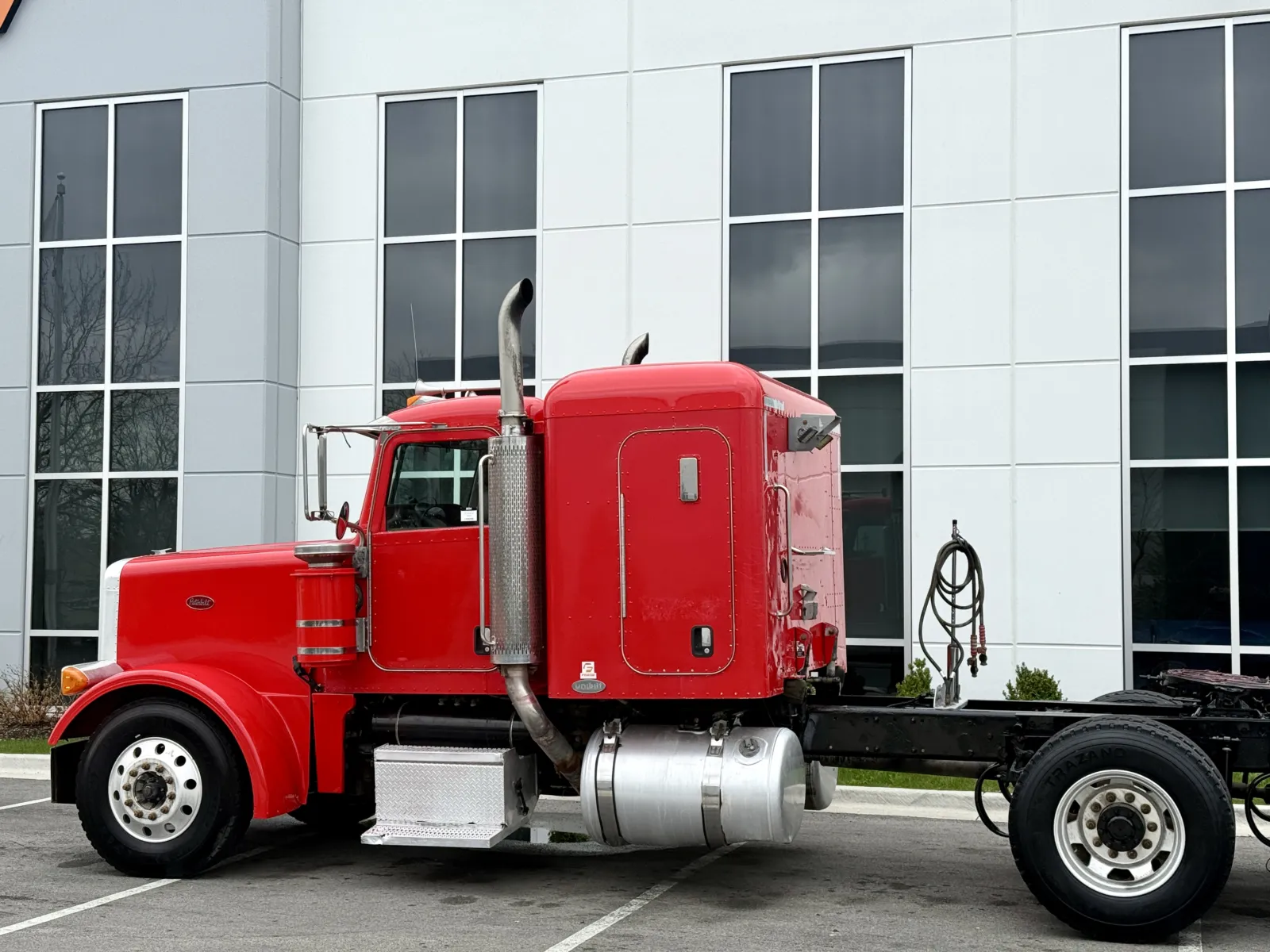 2007 Peterbilt - image 8