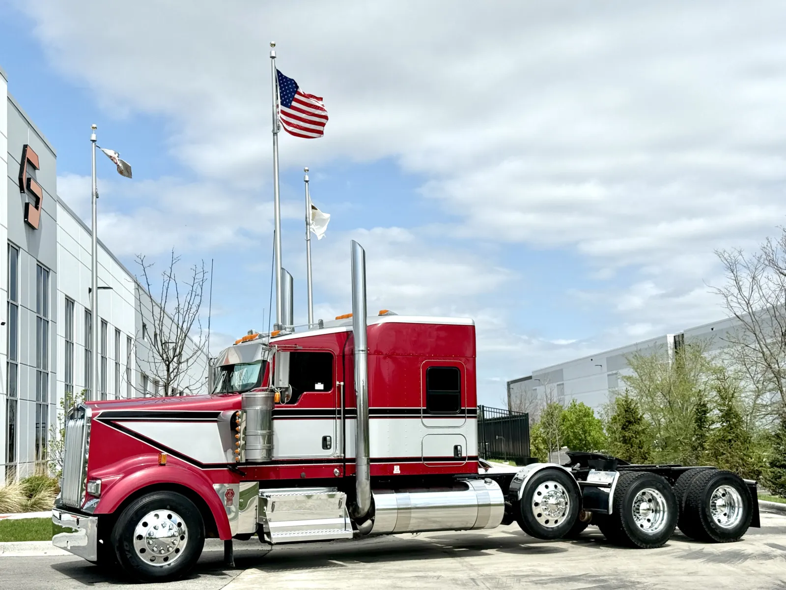 2016 KENWORTH W900 for sale in New Lenox, IL
