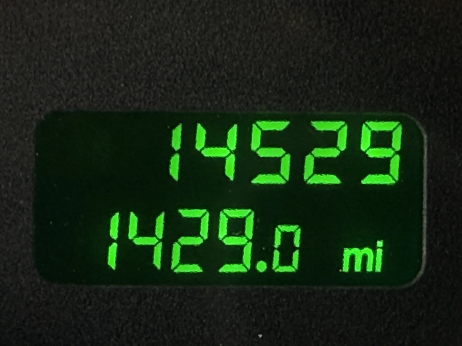 2012 Kenworth T800 - image 17