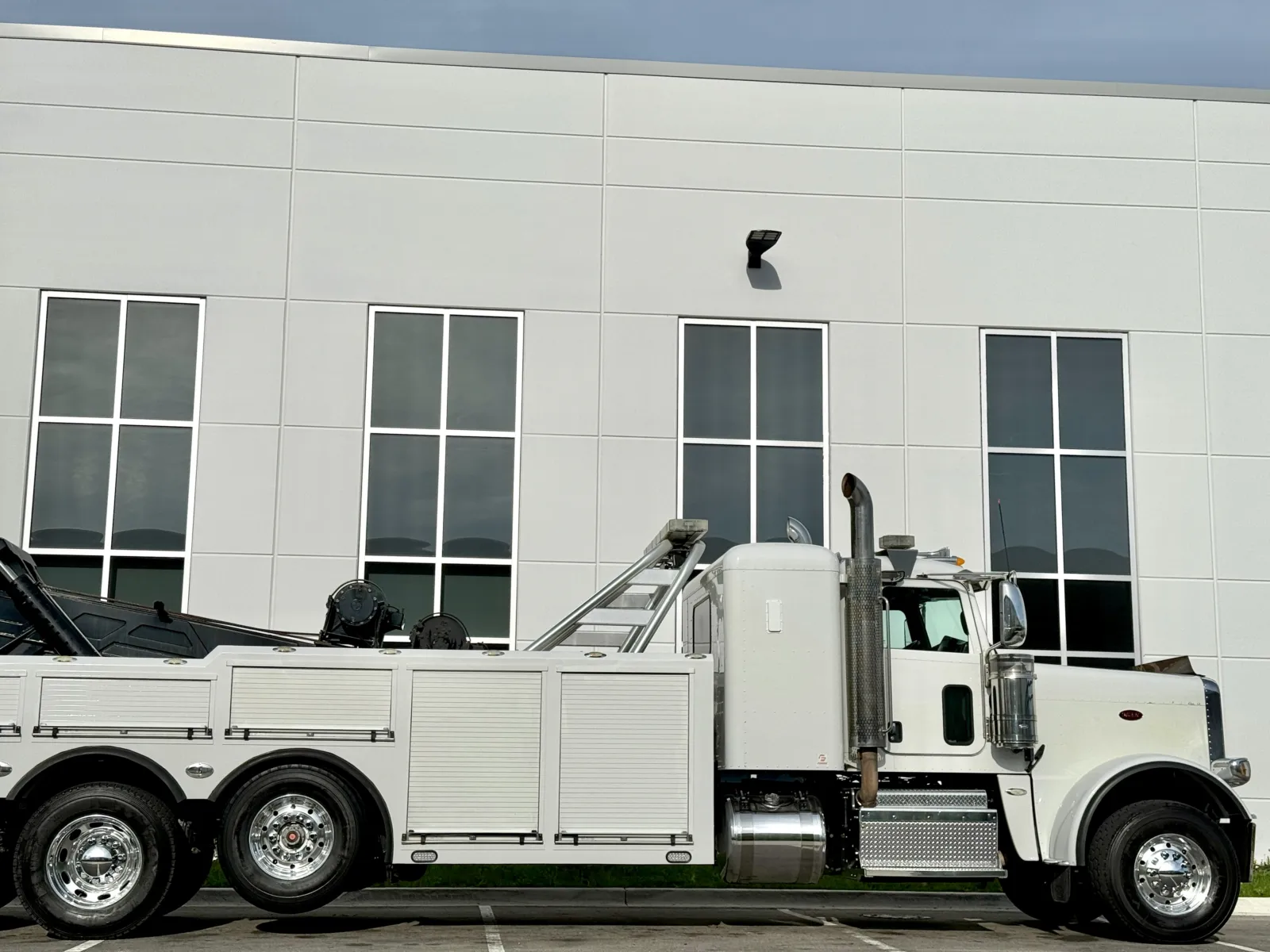 2013 Peterbilt - image 7