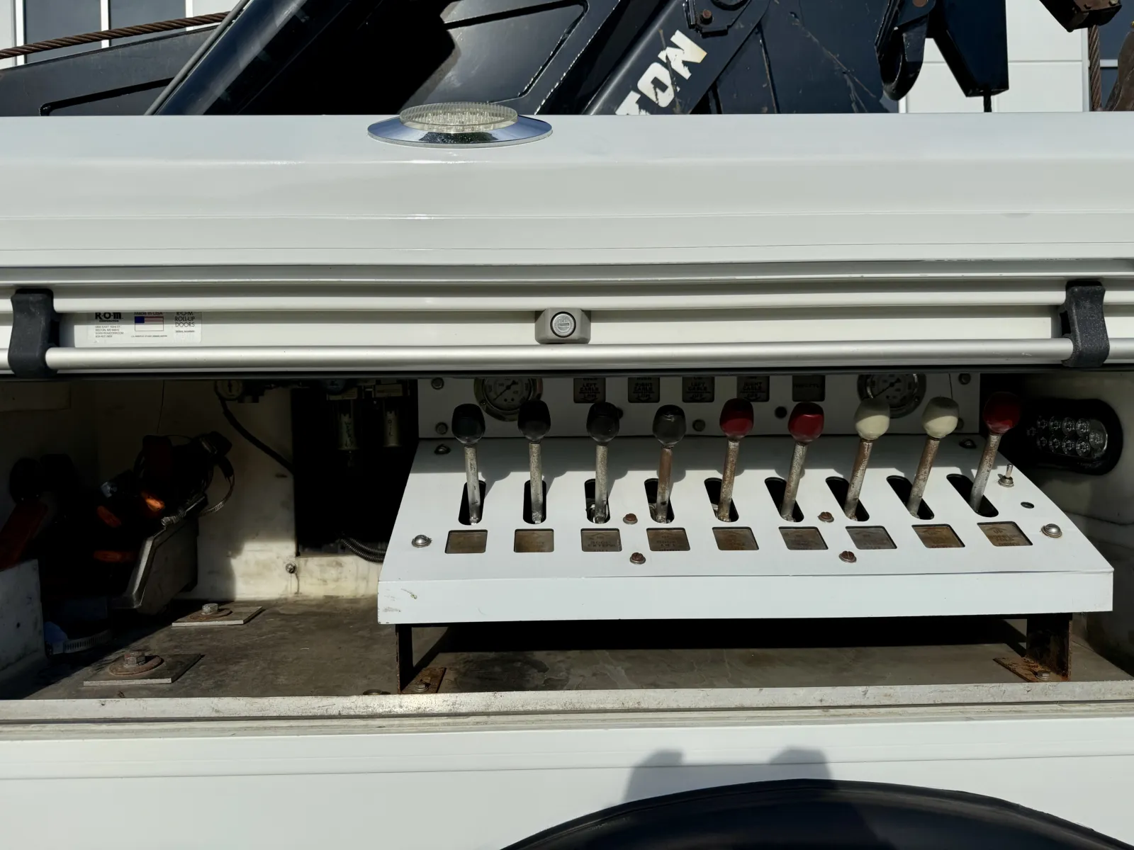 2013 Peterbilt - image 18