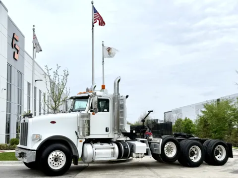 2016 PETERBILT 367 for sale in New Lenox, IL