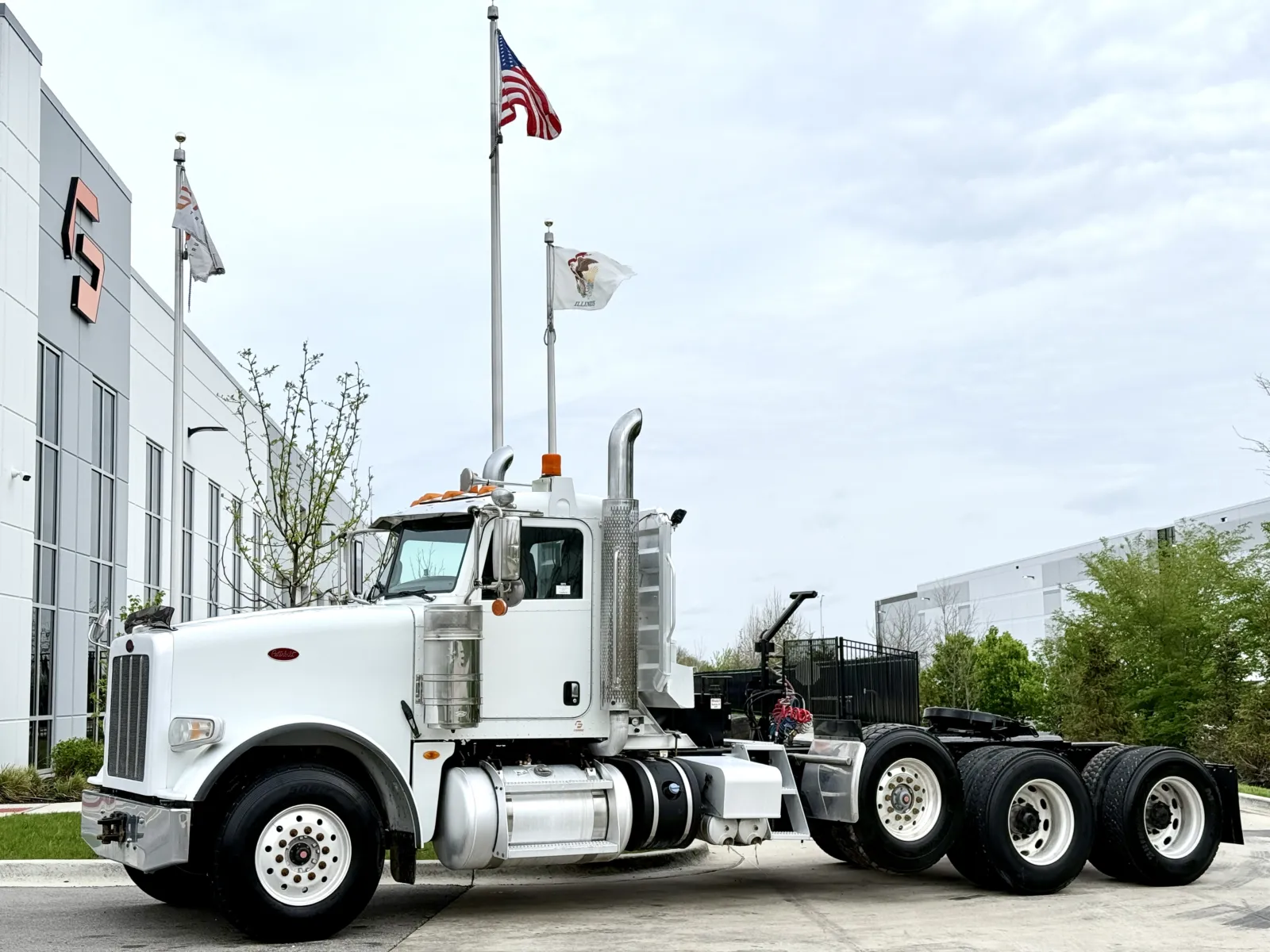 2016 PETERBILT 367 for sale in New Lenox, IL