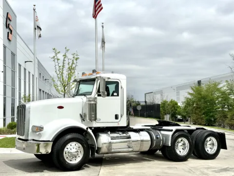 2015 PETERBILT 367 for sale in New Lenox, IL