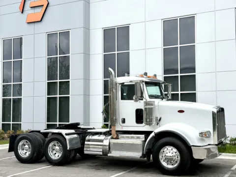 Photos of 2015 PETERBILT 367 for sale in New Lenox, IL at Forge Truck Centers - Illinois