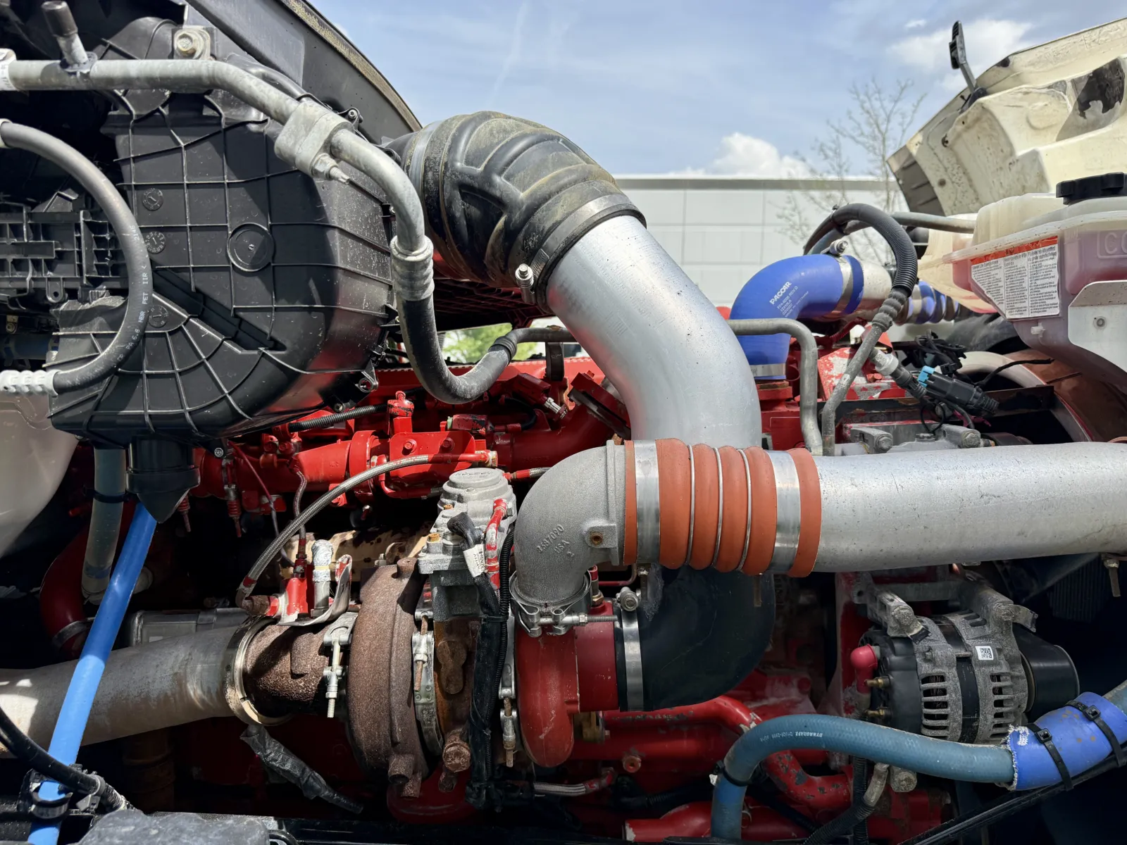 2016 Peterbilt 567 - image 13