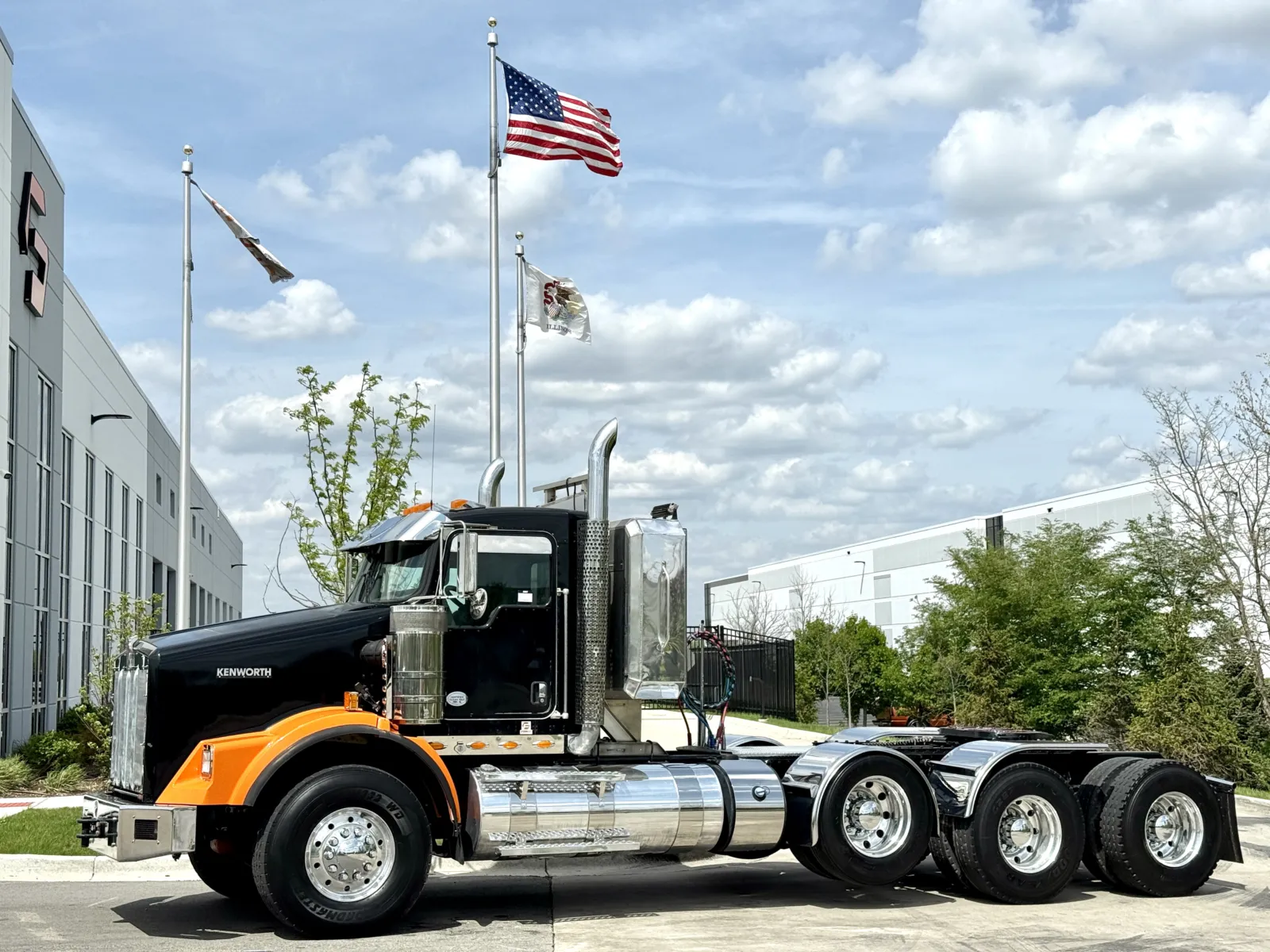 2012 KENWORTH T800 for sale in New Lenox, IL