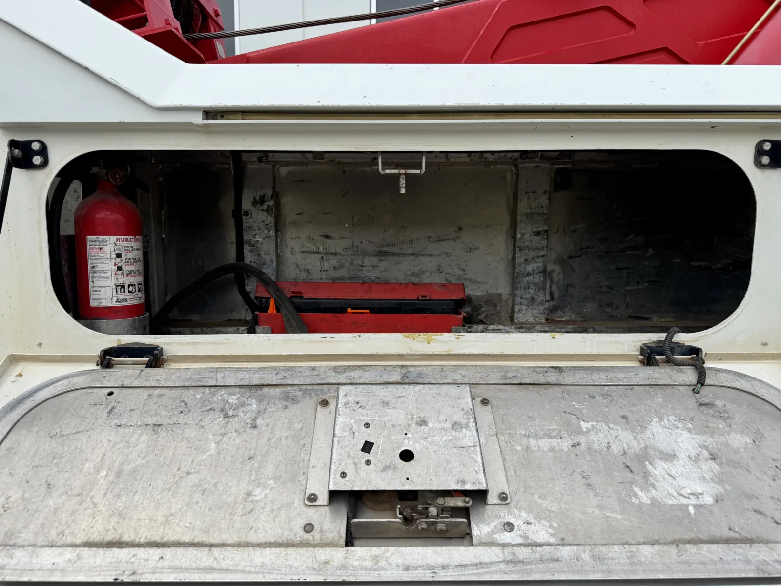 2017 Peterbilt 389 - image 18