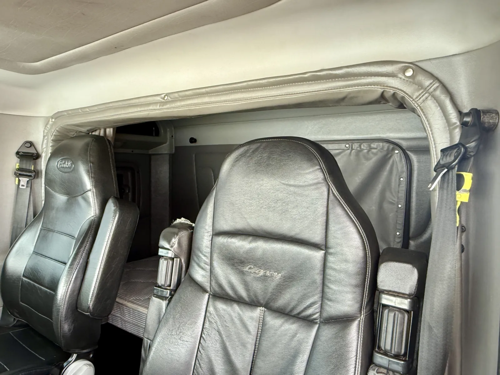 2017 Peterbilt 389 - image 34