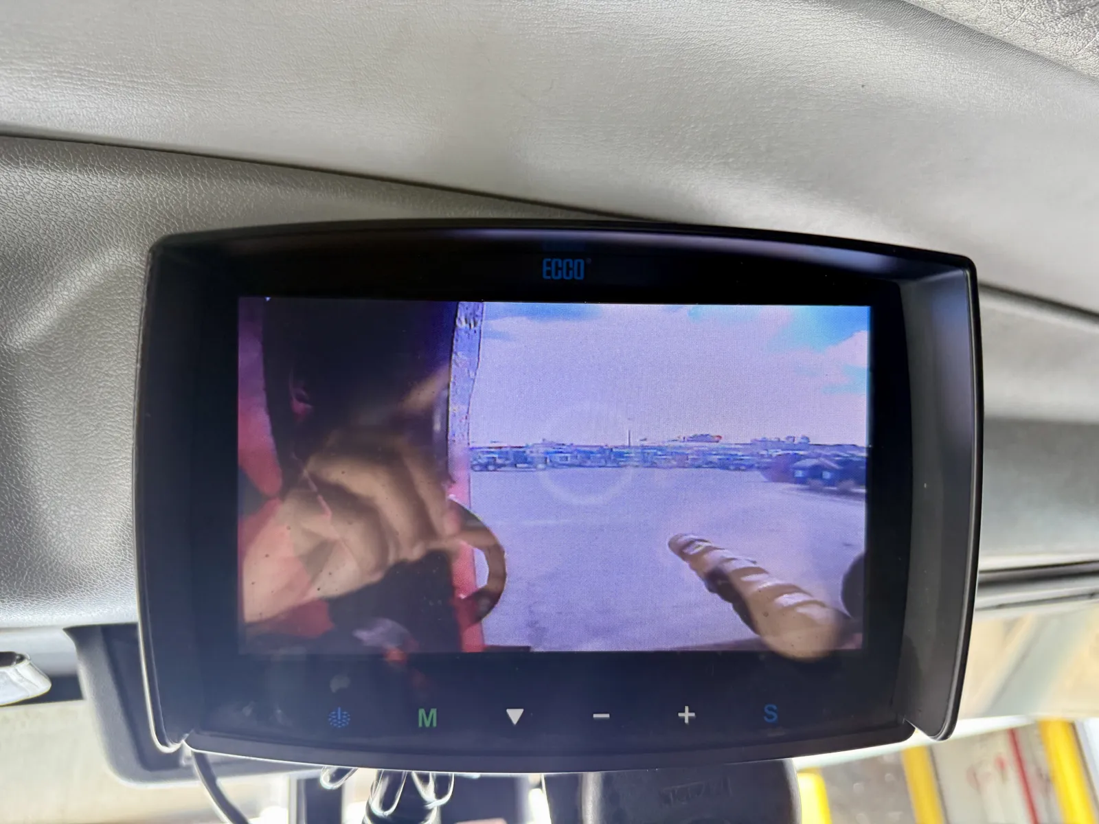 2017 Peterbilt 389 - image 40