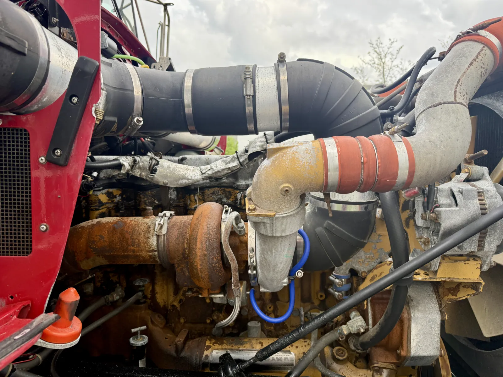 2003 Kenworth T800 - image 13