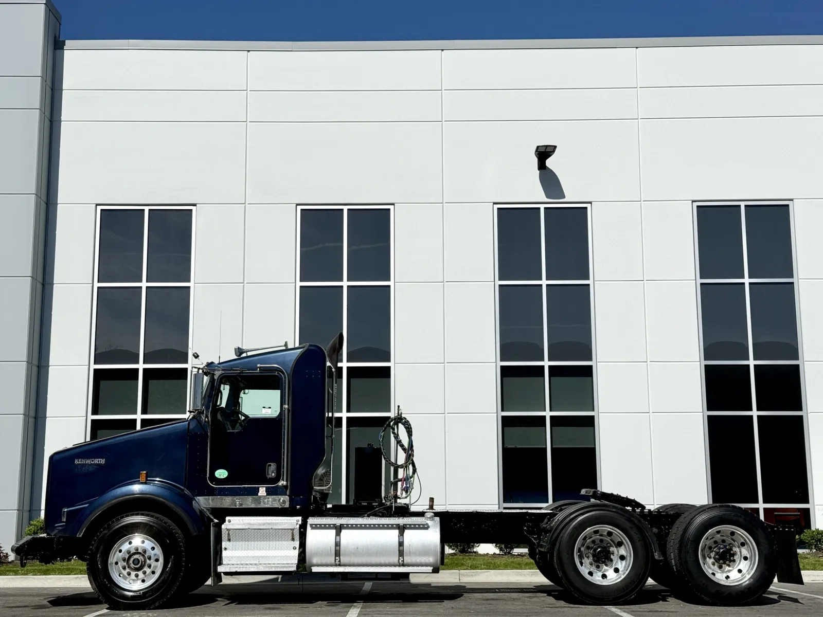 2015 Kenworth T800 in New Lenox, IL — photo 4