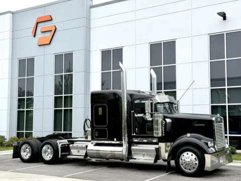 Photos of 2016 KENWORTH W900 for sale in New Lenox, IL at Forge Truck Centers - Illinois