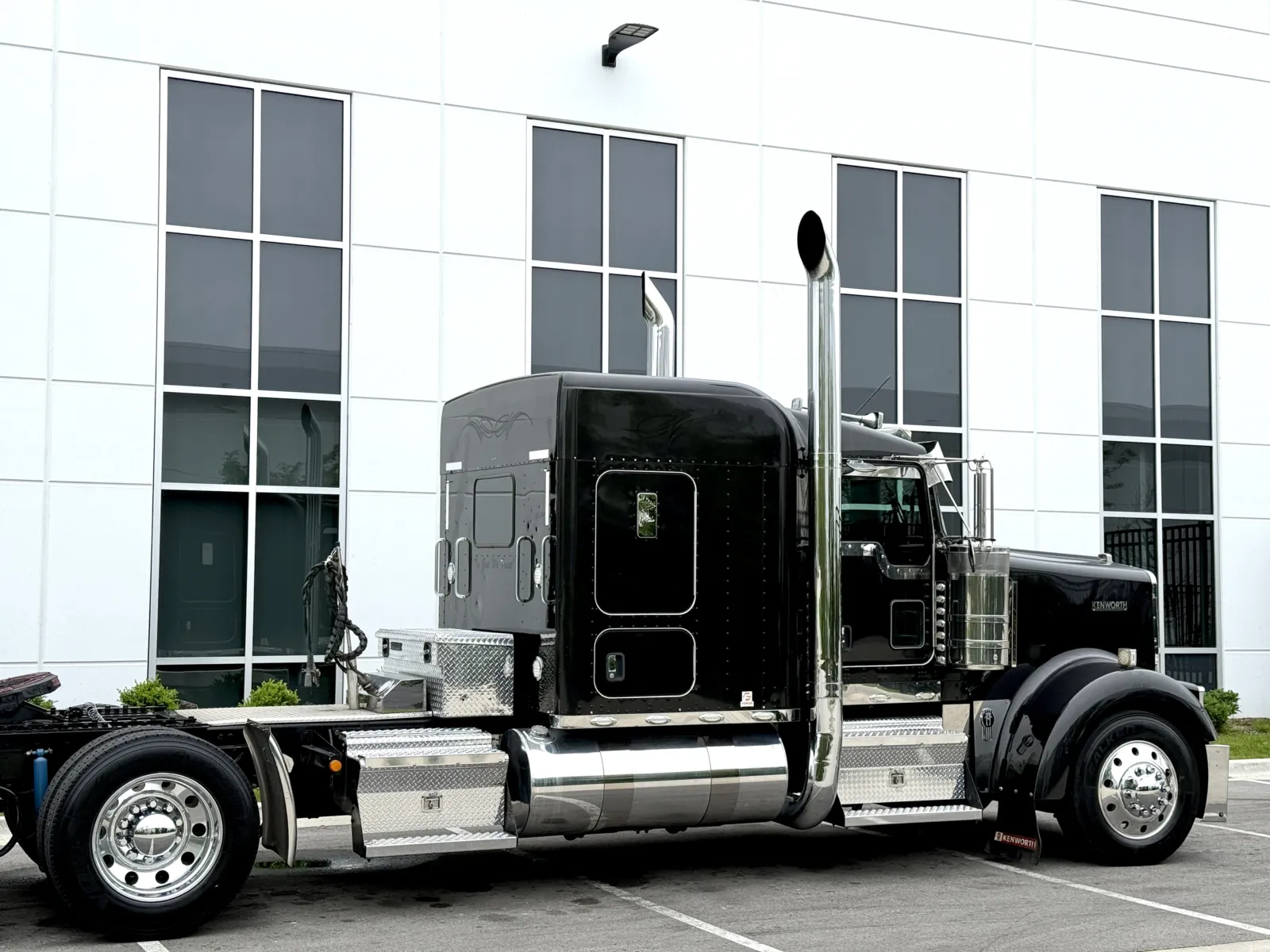 2016 Kenworth W900 in New Lenox, IL — photo 7