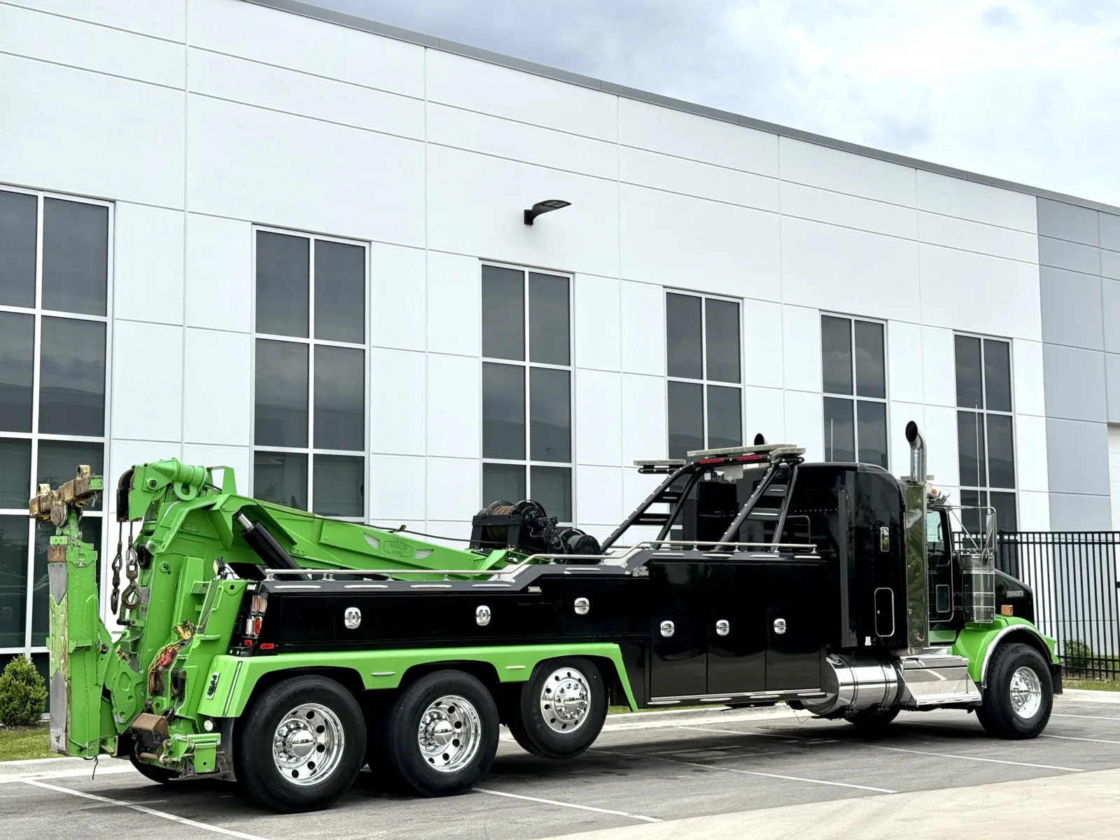 2019 Kenworth T800 in New Lenox, IL — photo 5