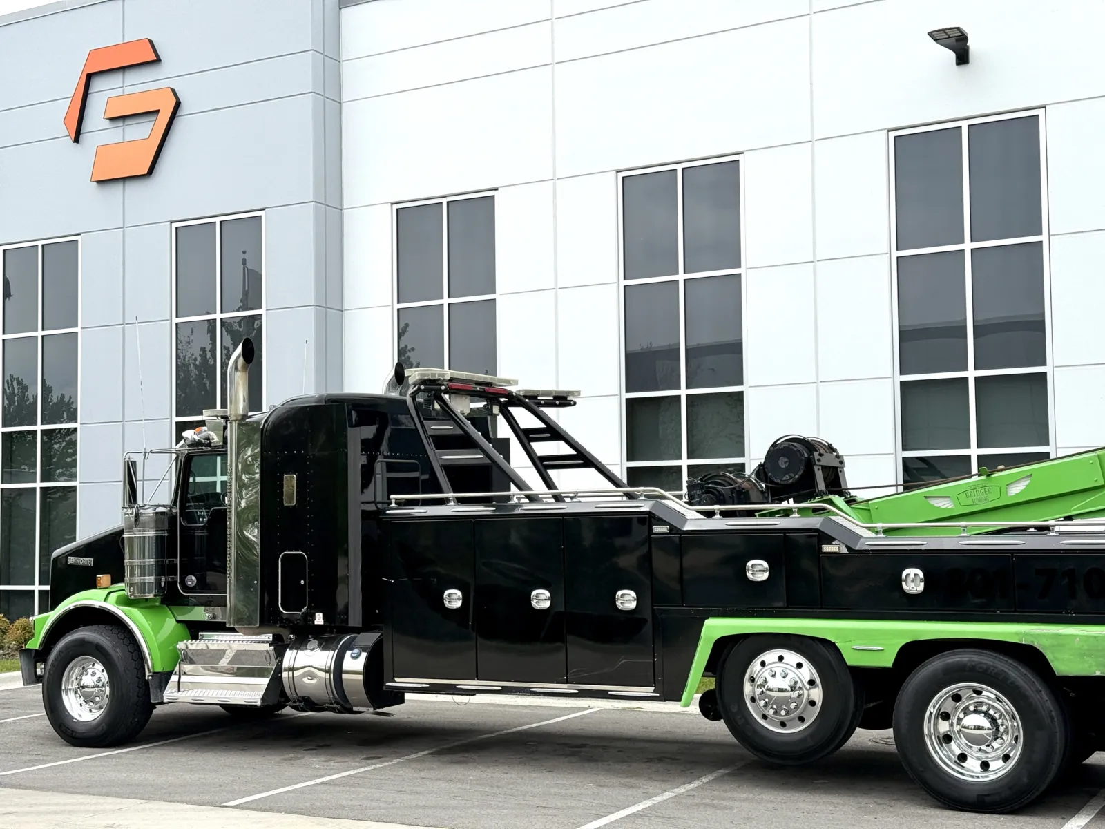 2019 Kenworth T800 in New Lenox, IL — photo 8