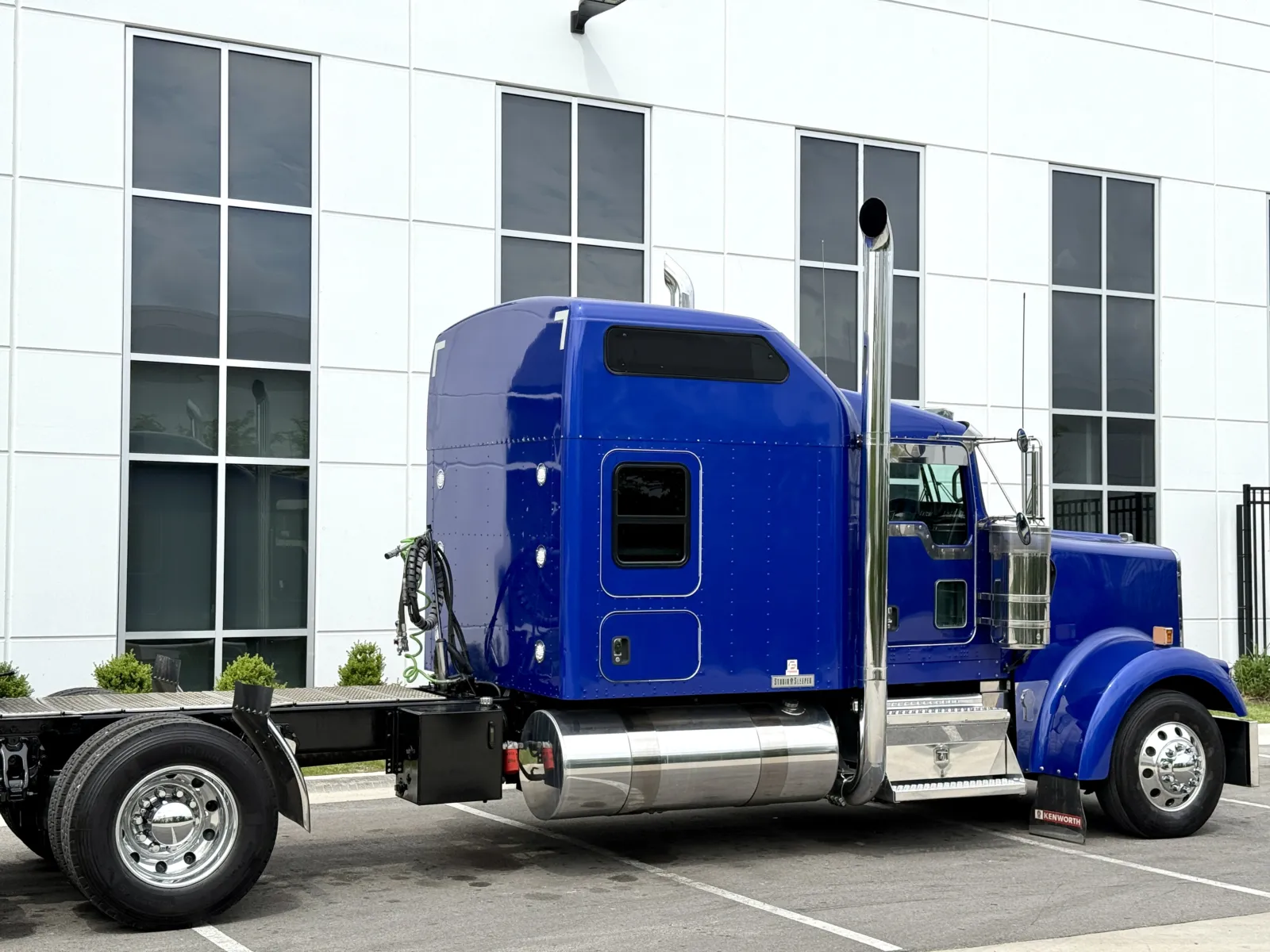 2019 Kenworth W900 in New Lenox, IL — photo 7
