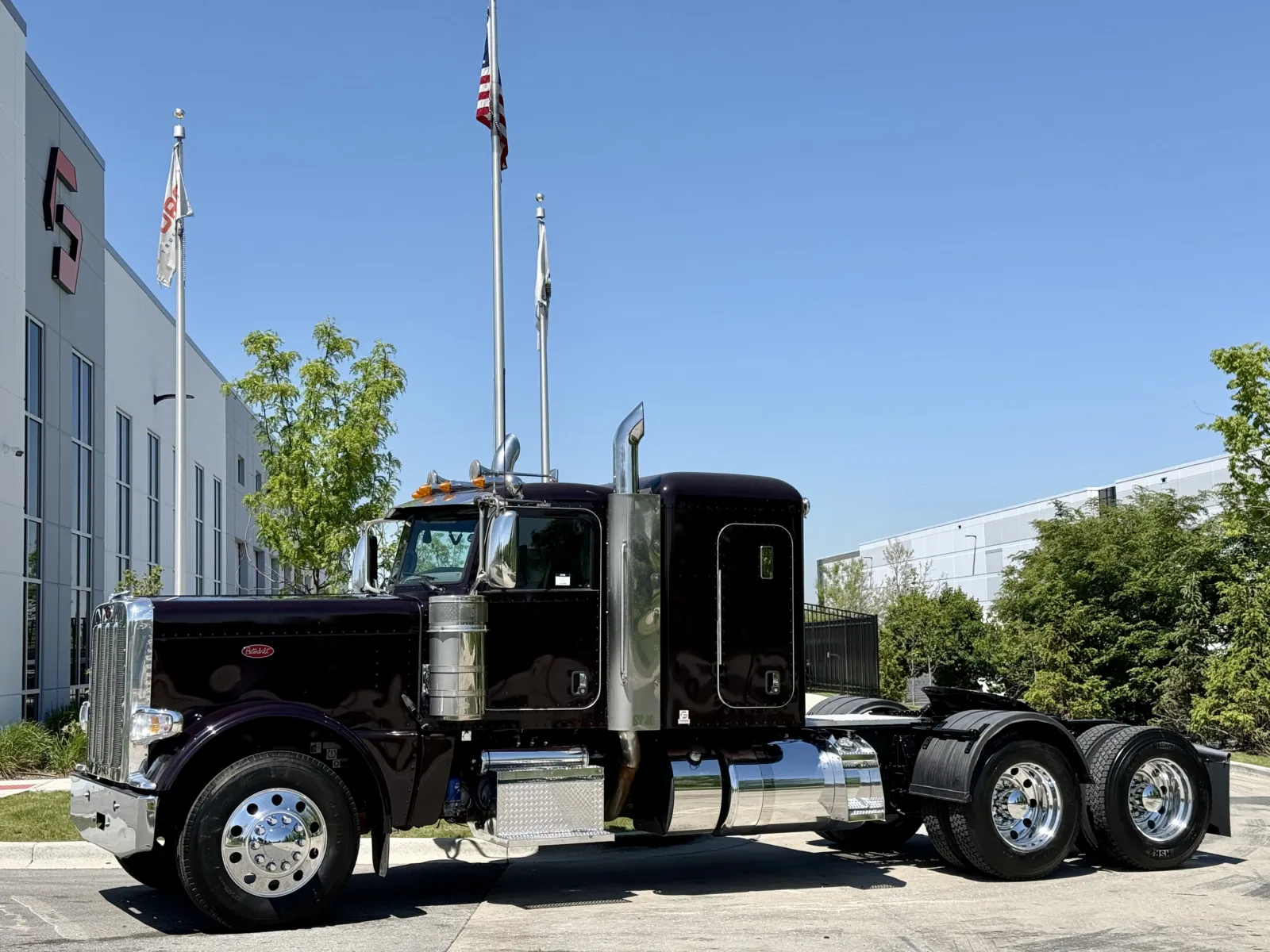 2023 PETERBILT 389 for sale in New Lenox, IL