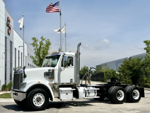 2020 FREIGHTLINER SD122 for sale in New Lenox, IL