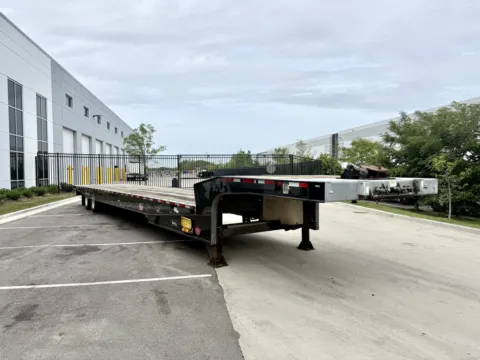 Photos of 2019 LANDOLL 440B for sale in New Lenox, IL at Forge Truck Centers - Illinois