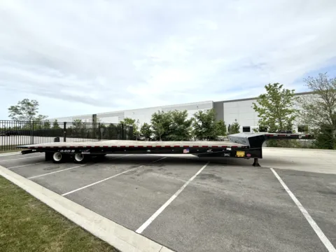 Another view of 2019 LANDOLL 440B for sale in New Lenox, IL at Forge Truck Centers - Illinois